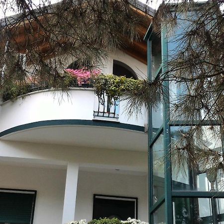 B&B Le Magnolie Gallarate Exterior foto